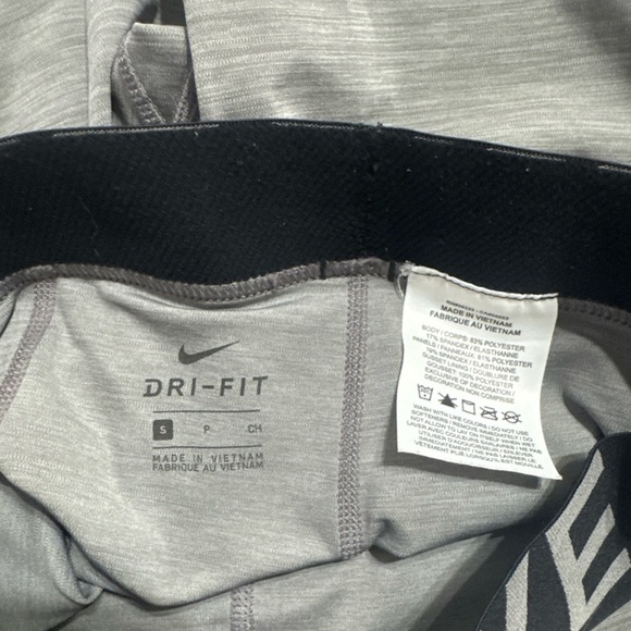 Nike Pro Training Shorts - Picture 3 of 4